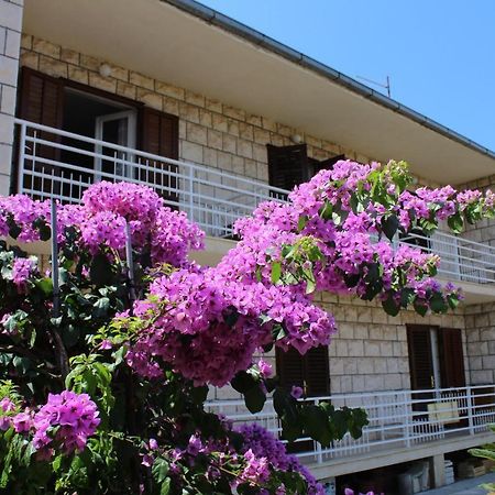 Apartment Antica Supetar Kültér fotó