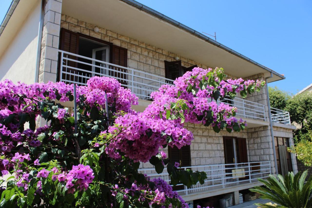 Apartment Antica Supetar Kültér fotó